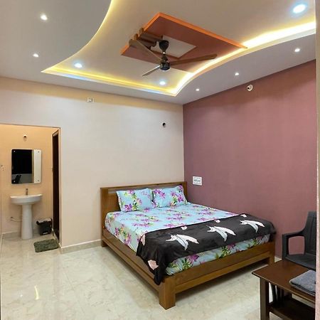 Mamatha Guest Inn Hampi Exterior photo